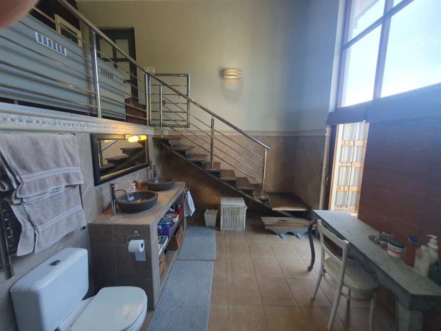 4 Bedroom Property for Sale in Gonubie North Eastern Cape